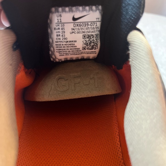 Nike Air Zoom Pegasus 39 Black White Orange Running Mens Shoe Size 11 DX6039-071 - Picture 10 of 11